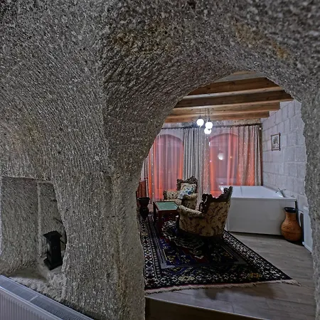Hotel Tribal Cave