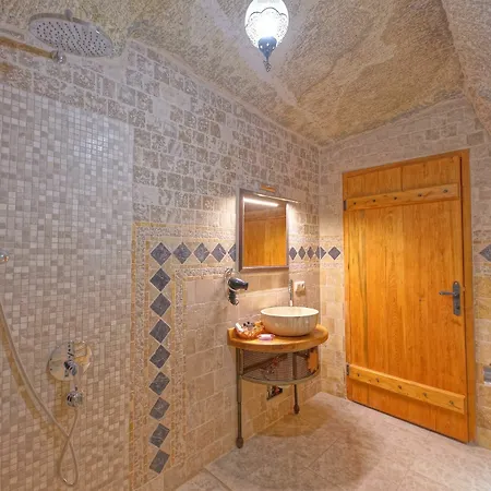 Hotel Tribal Cave 3*